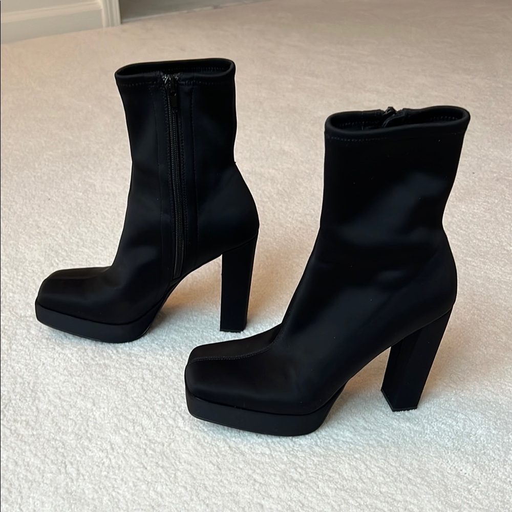 Jeffrey Campbell Black Ankle Boots